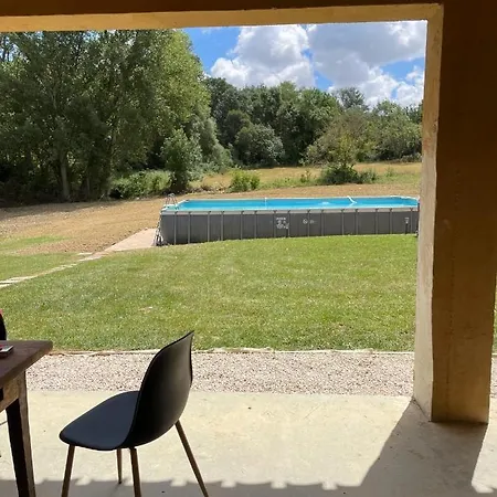 De L'enclos Сasa de vacaciones Lavardens