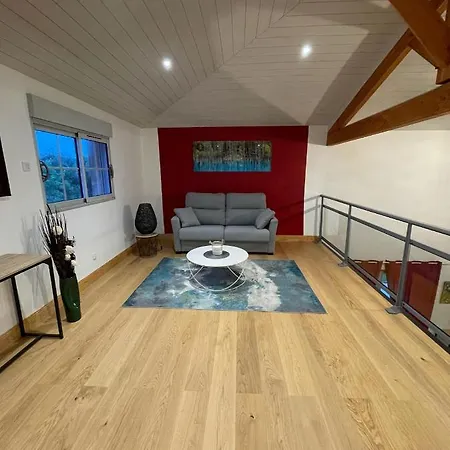 Vakantiehuis De L'enclos Lavardens
