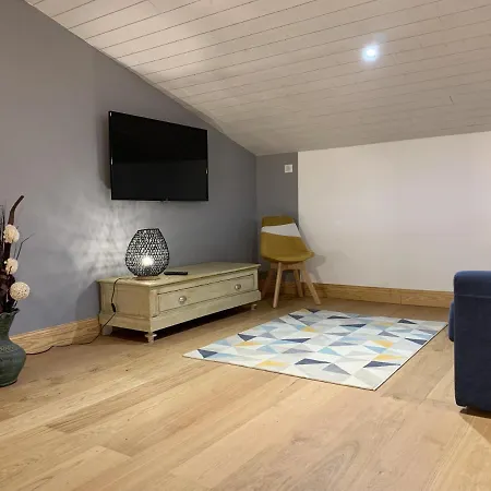 De L'enclos Tatil Evi