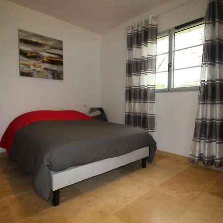 De L'enclos * Lavardens