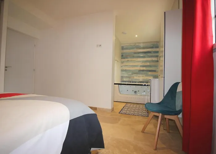 بيت للعطل De L'enclos Lavardens