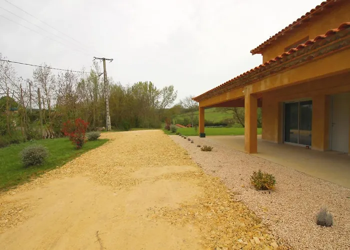 بيت للعطل De L'enclos Lavardens